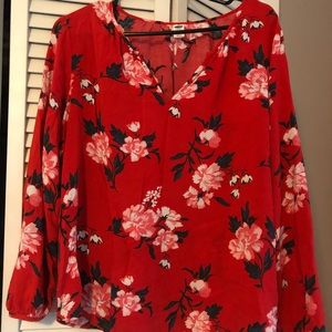 Floral blouse for women.